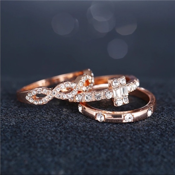 Rose gold and crystal ring set - Picture 5 of 6